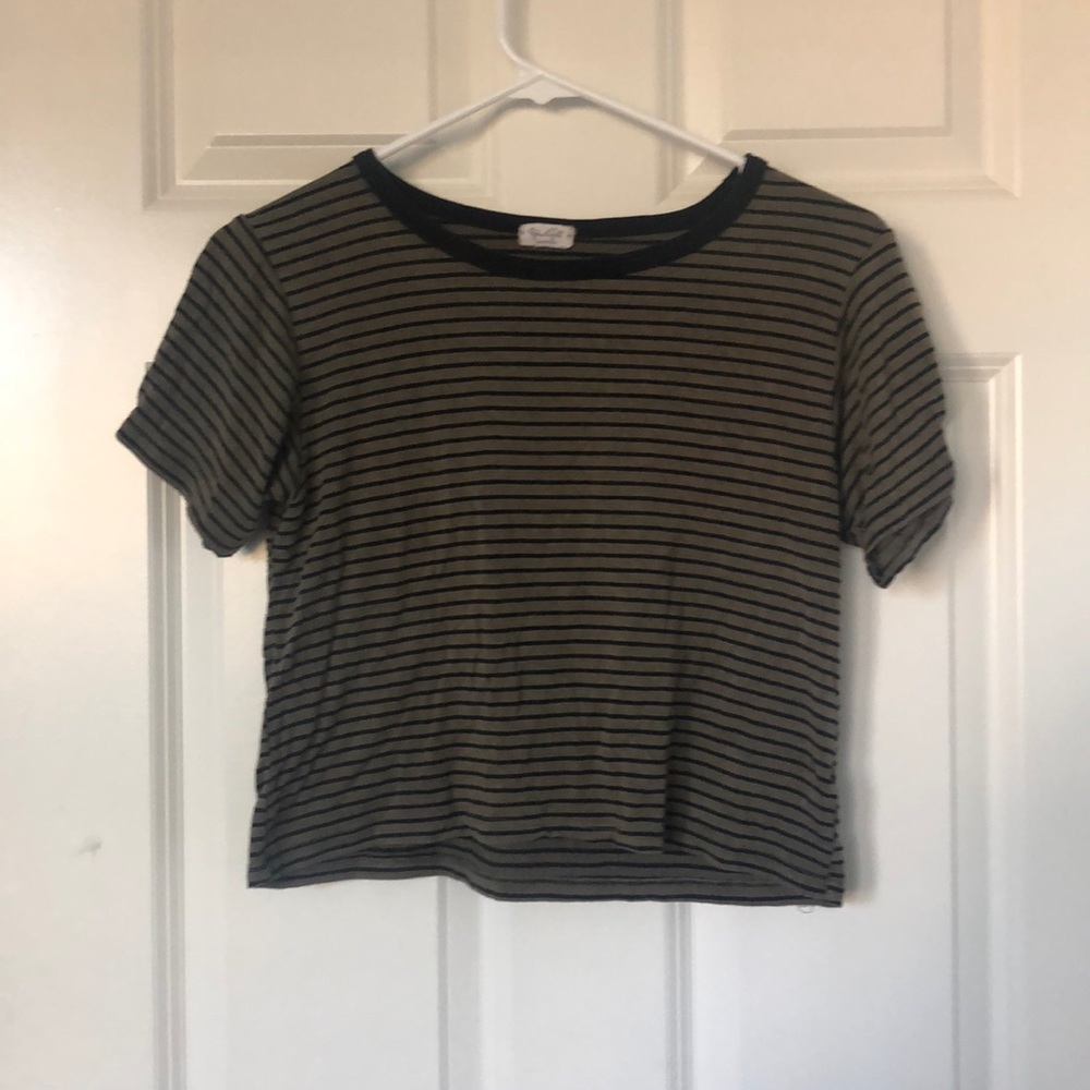 Brandy Melville crop top